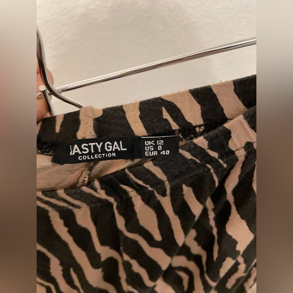 Nasty Gal Zebra flare pants - Picture 2 of 3